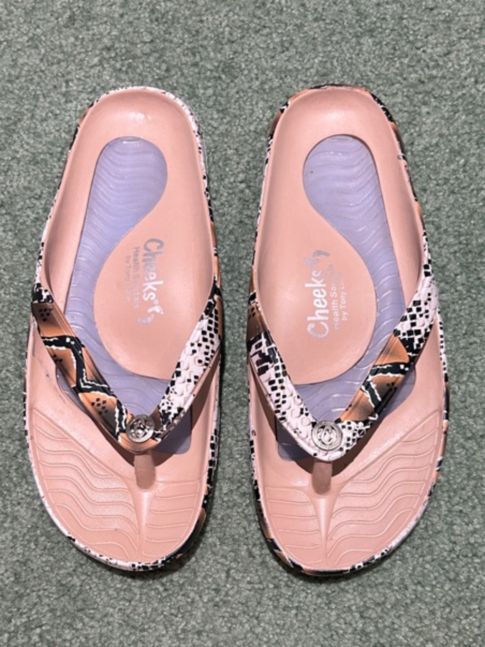 NWOT Cheeks Animal-Print Thong Sandals - Black/Tan/White/Brown Size 10